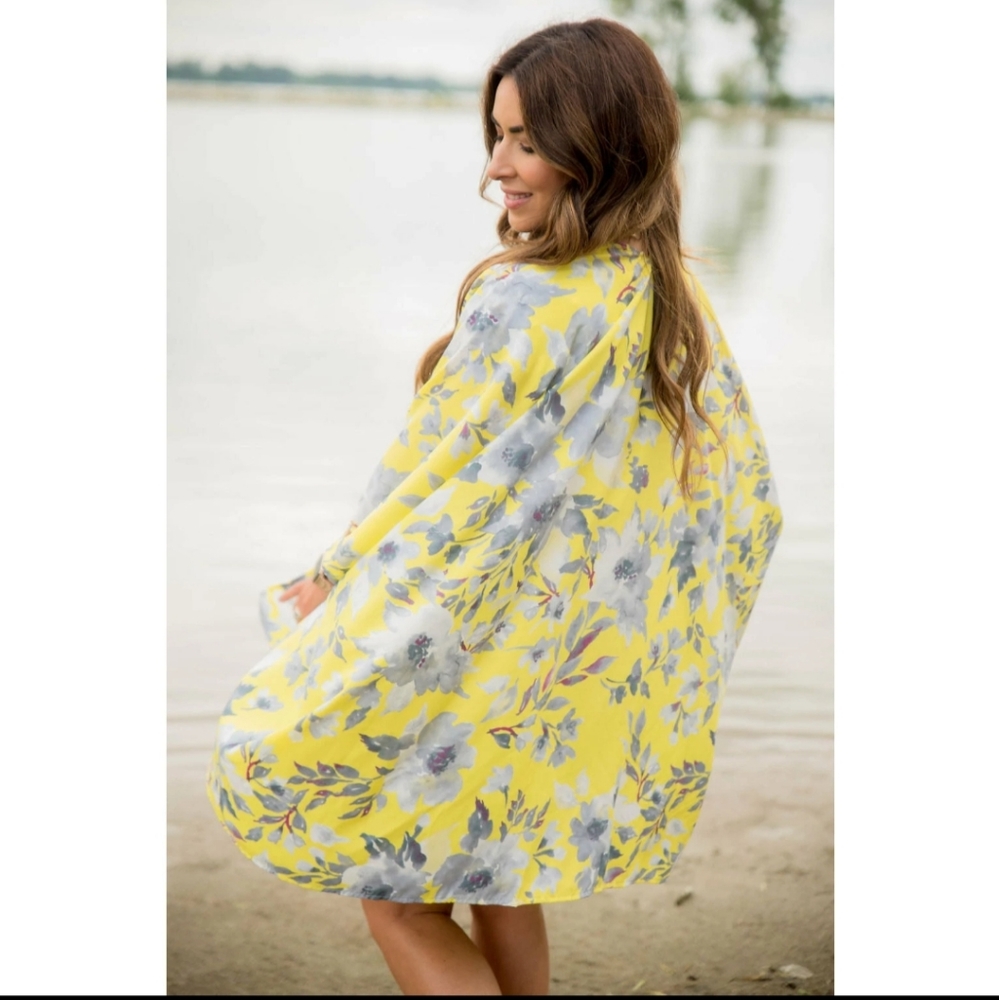 Betsy's Boutique Kimono